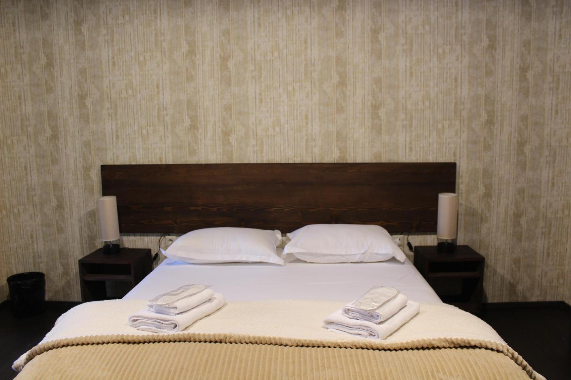 Hotel Eden 梅斯蒂亚 外观 照片